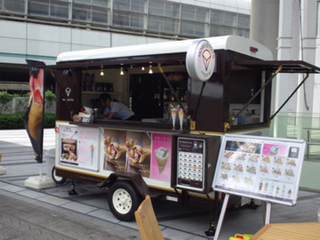 コレットマーレみなとみらい正面入口前店画像02